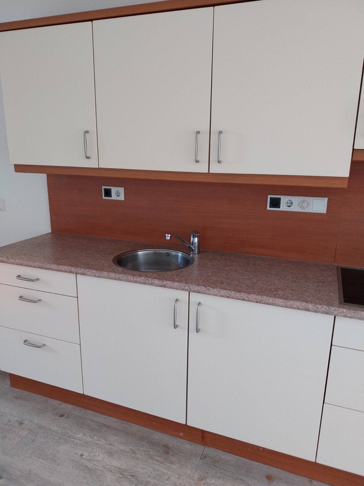 Complete keuken met koelkast en vriezer - gratis af te halen, Huis en Inrichting, Ophalen, Gebruikt, Wit