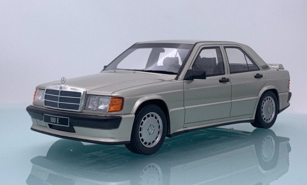 1:18 Mercedes Benz 190E 16S (W201) uit 1988 Ottomobile, Hobby en Vrije tijd, Ophalen of Verzenden, Nieuw, Auto, OttOMobile