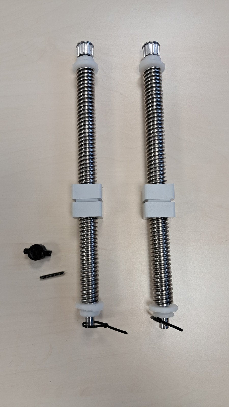 Audi TT roadster 8N mk1 windscherm spindels reproductie, Auto-onderdelen, Nieuw, AHR-Engineering, A.holterman@ahr-engineering.com