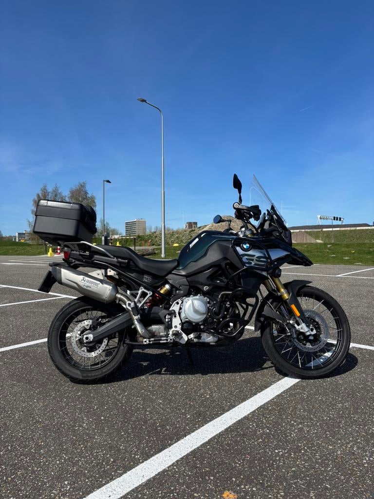 BMW F850GS 2018 (Vol opties), 2 cilinders, Motorrijbewijs A, Handvatverwarming, Particulier