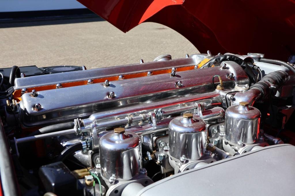 Jaguar E-Type Serie 1 OTS OBL, foto 11