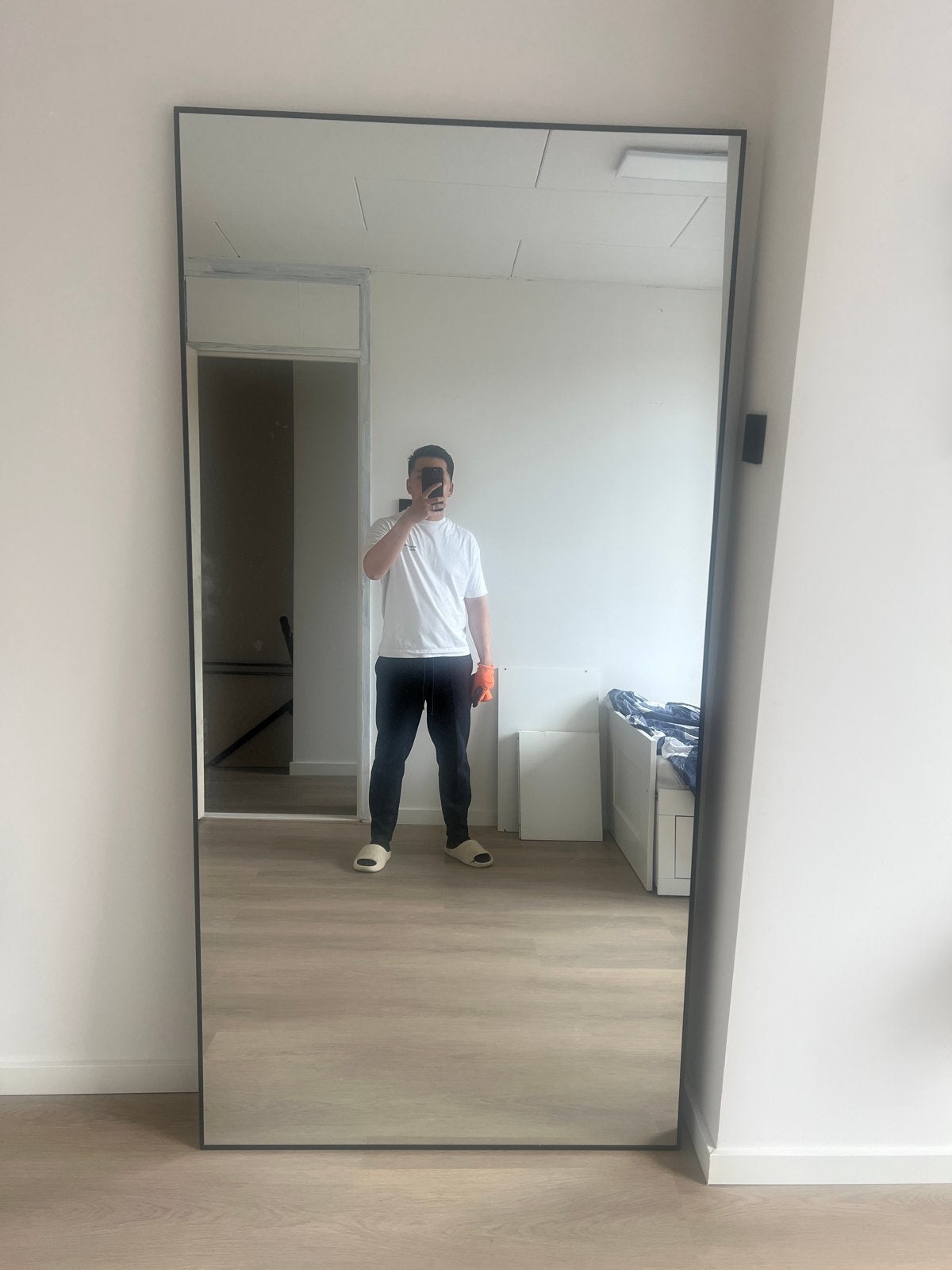 Grote staande spiegel met zwart frame 2mx1m, Huis en Inrichting, Woonaccessoires | Spiegels, Ophalen of Verzenden, Zo goed als nieuw
