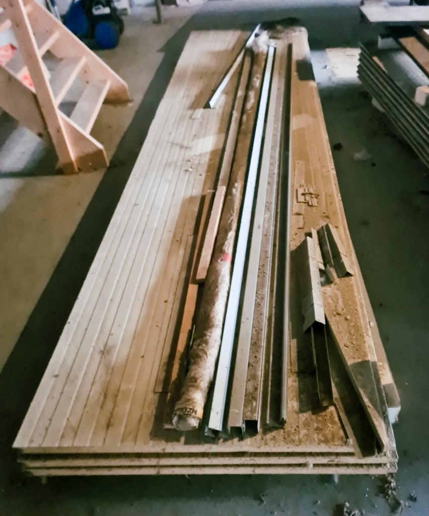 Nieuwe sandwichpanelen en diverse hoekprofielen, Ophalen, Nieuw, Overige materialen, 20 tot 50 mm