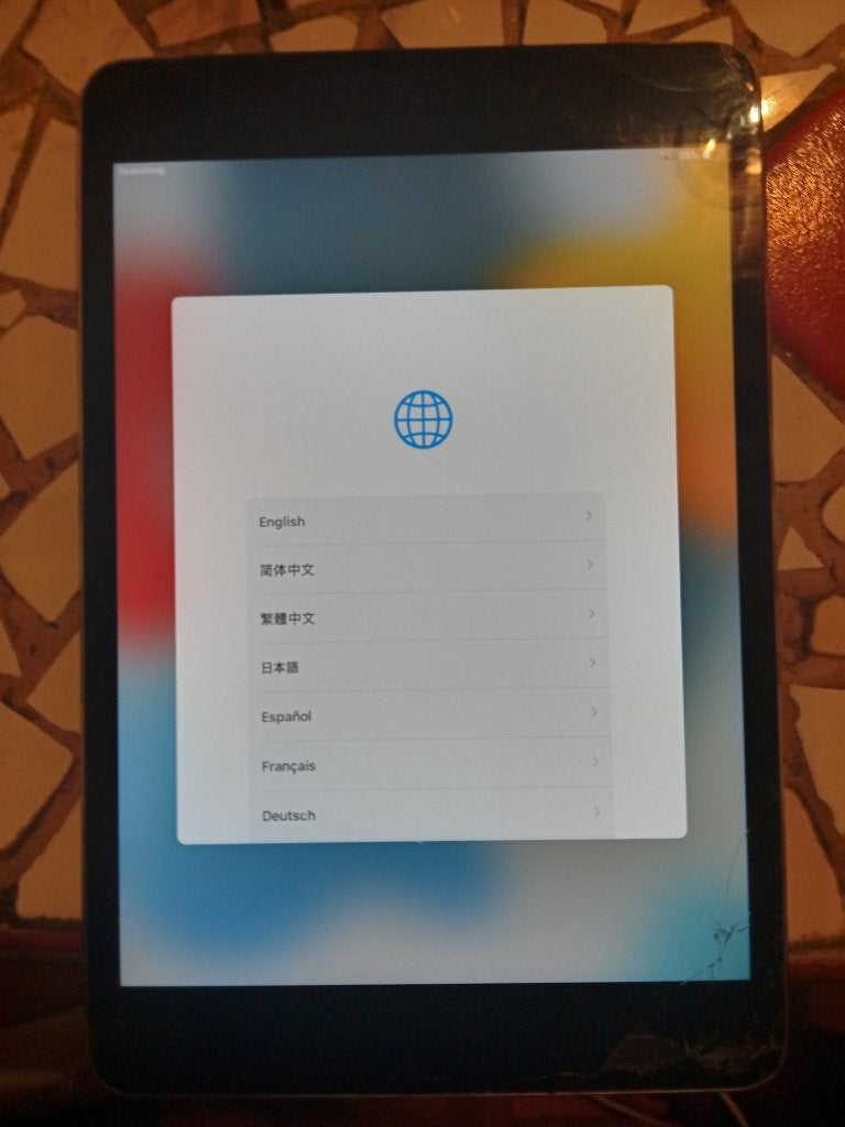 ipad mini4 met kapote scherm op halen in amsterdamzuidoost, Computers en Software, Apple iPads, 10 inch, Gebruikt, Ophalen of Verzenden
