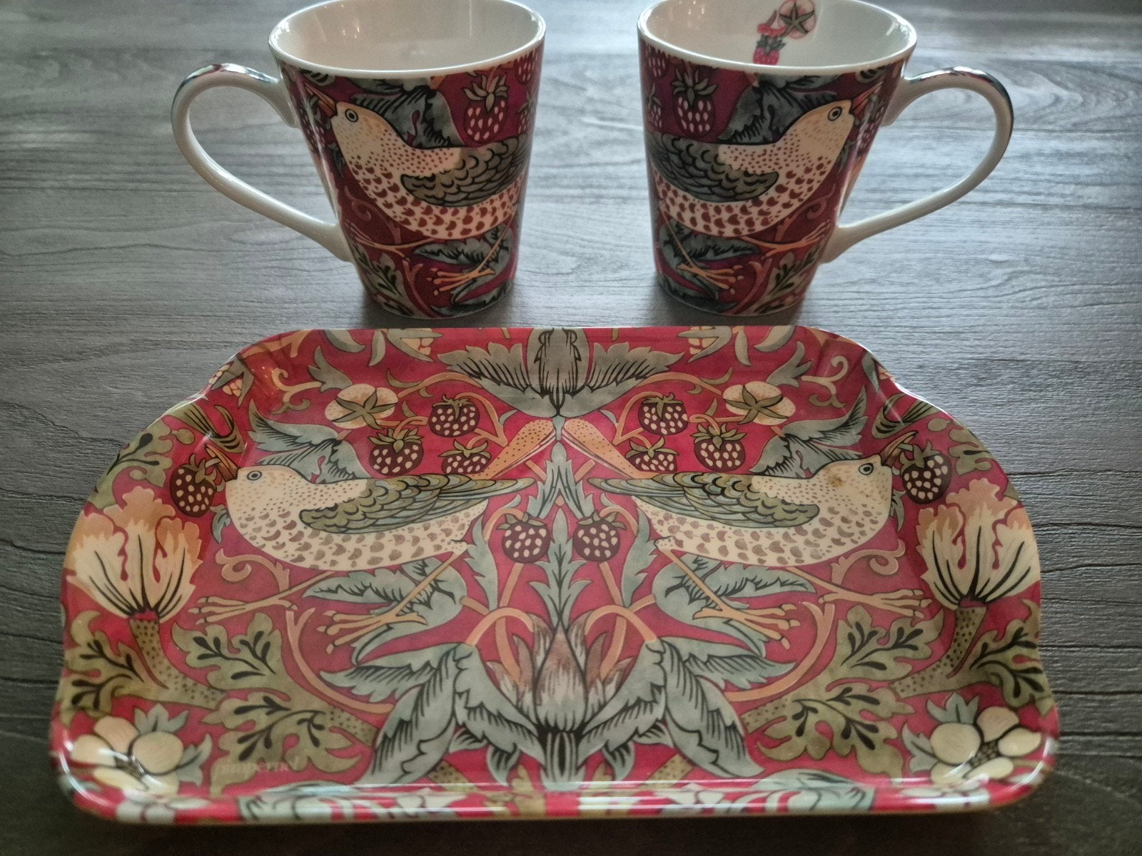 Mokken en dienblad met vogel- en bessenprint, Overige merken, Keramiek, Vintage, Zo goed als nieuw