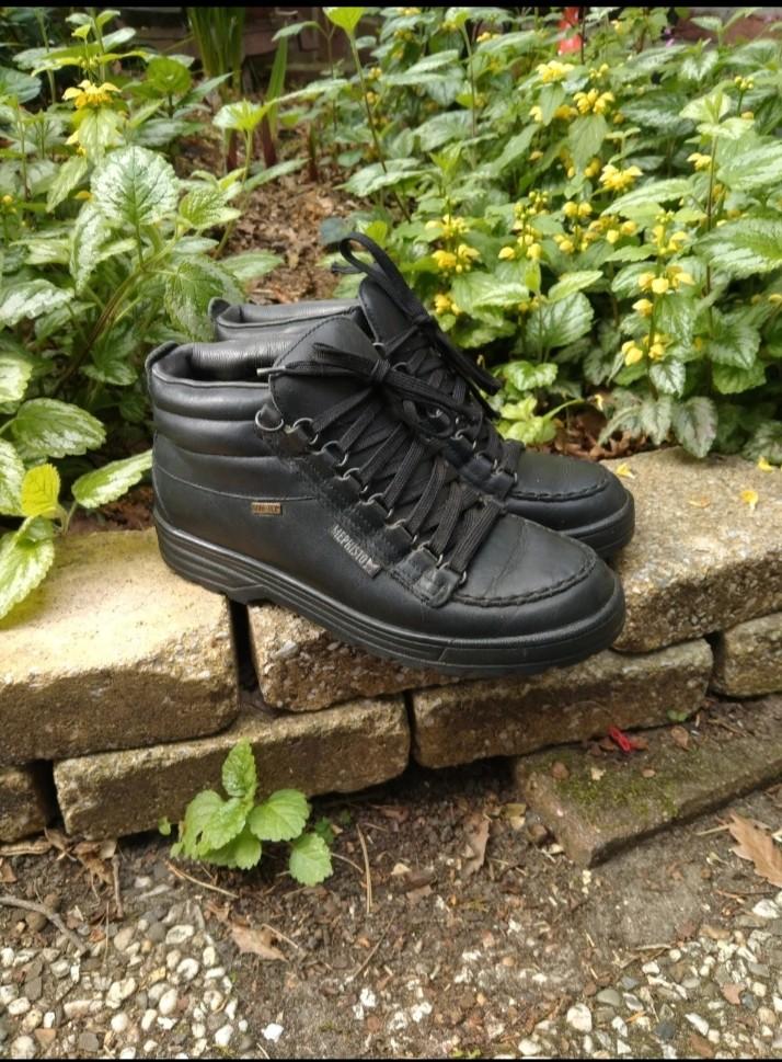 Zwarte hoge Mephisto wandelschoenen ideaal voor inleg zolen, Ophalen of Verzenden, Zo goed als nieuw, Zwart, Wandelschoenen