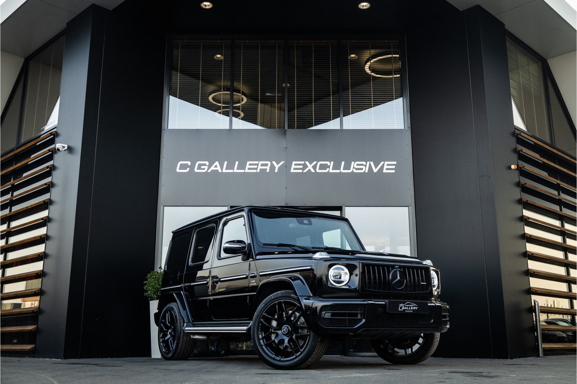 Mercedes-Benz G-Klasse G63 - Manufaktur | Panorama | Burmest, Automaat, Dealer onderhouden, G-Klasse, Zwart