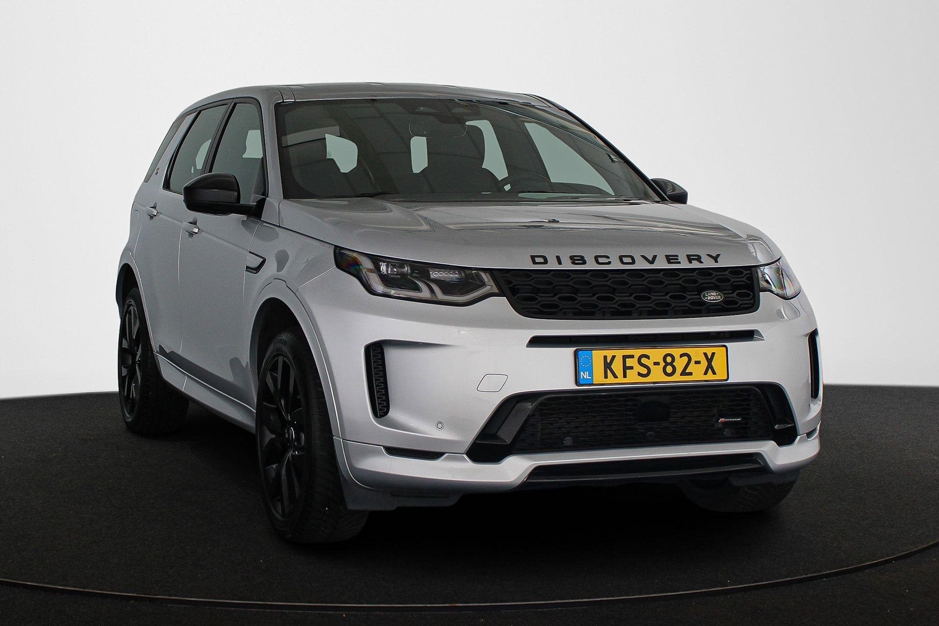 Land Rover Discovery Sport P300e 1.5 R-Dynamic SE Leder Acht, Auto's, Land Rover, Automaat, 309 pk, 1497 cc, Gebruikt