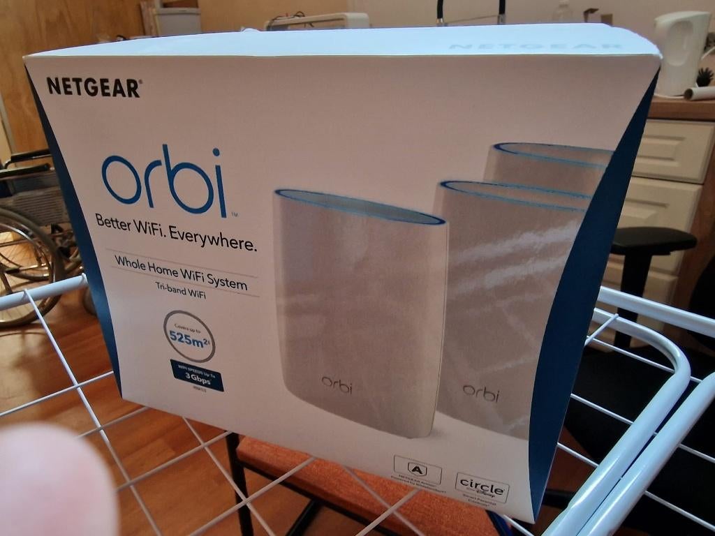 Netgear Orbi RBK53 Mesh WiFi (AC3000). Router + 2 Satellites, Ophalen of Verzenden, Zo goed als nieuw, Netgear Orbi