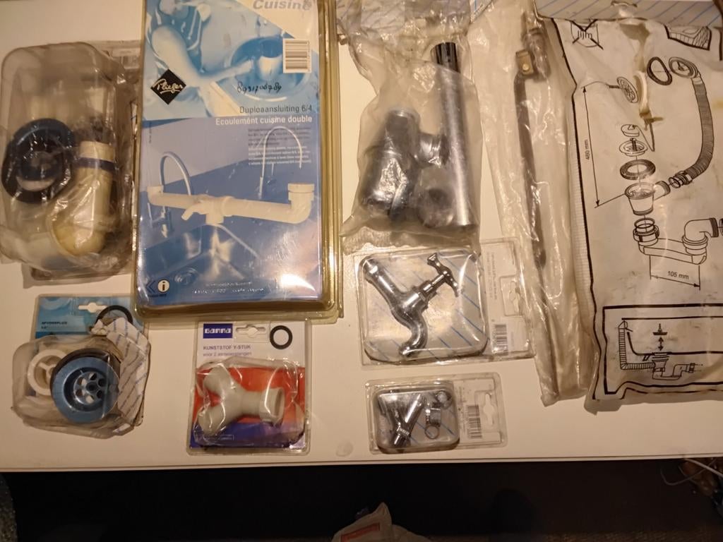 Div. afvoer plug badkamer keuken nieuw, Ophalen of Verzenden, Nieuw, Chroom, Bad