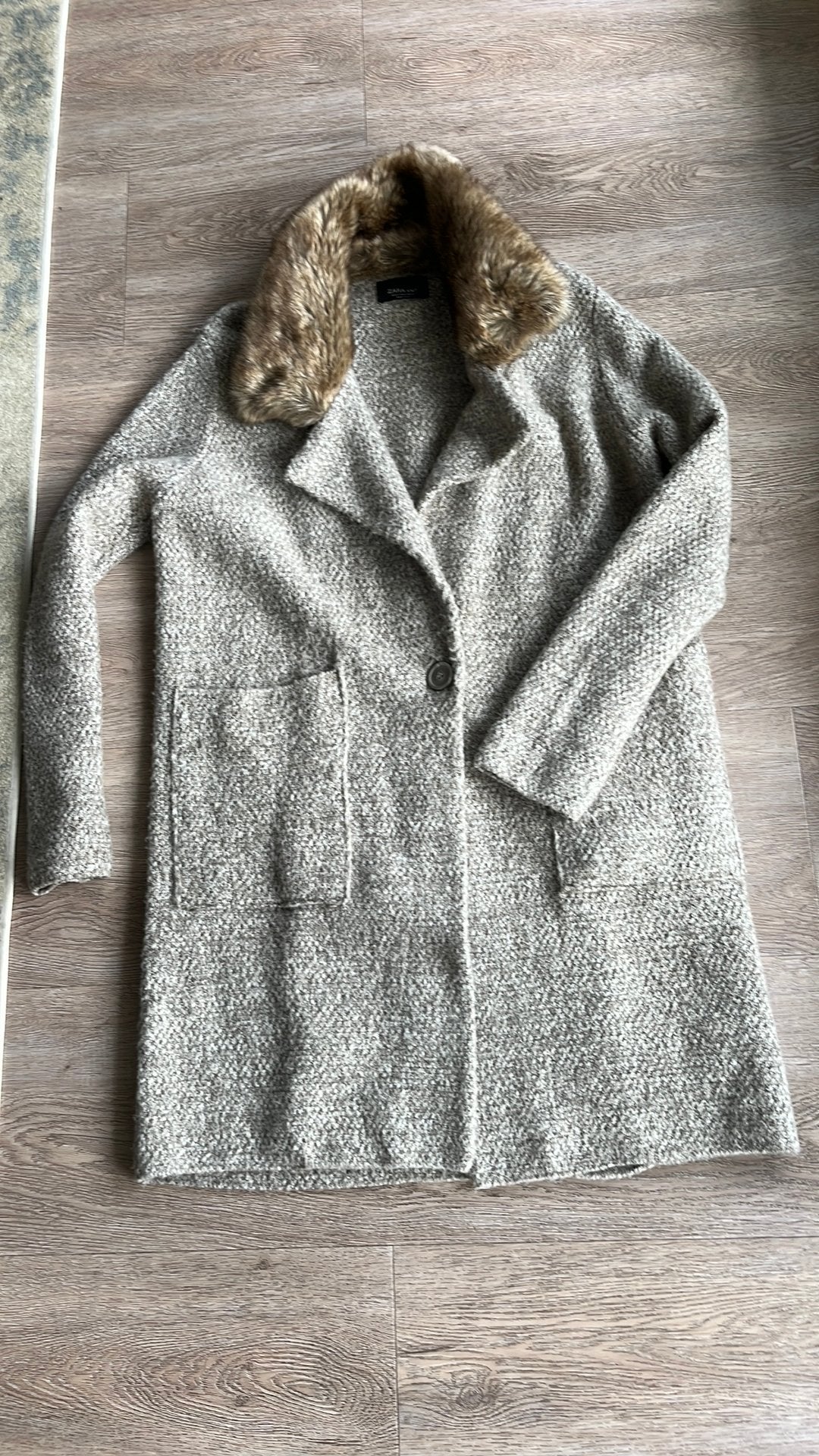 Boucle vestjas maat m, Ophalen of Verzenden, Zo goed als nieuw, Maat 38/40 (M), Beige