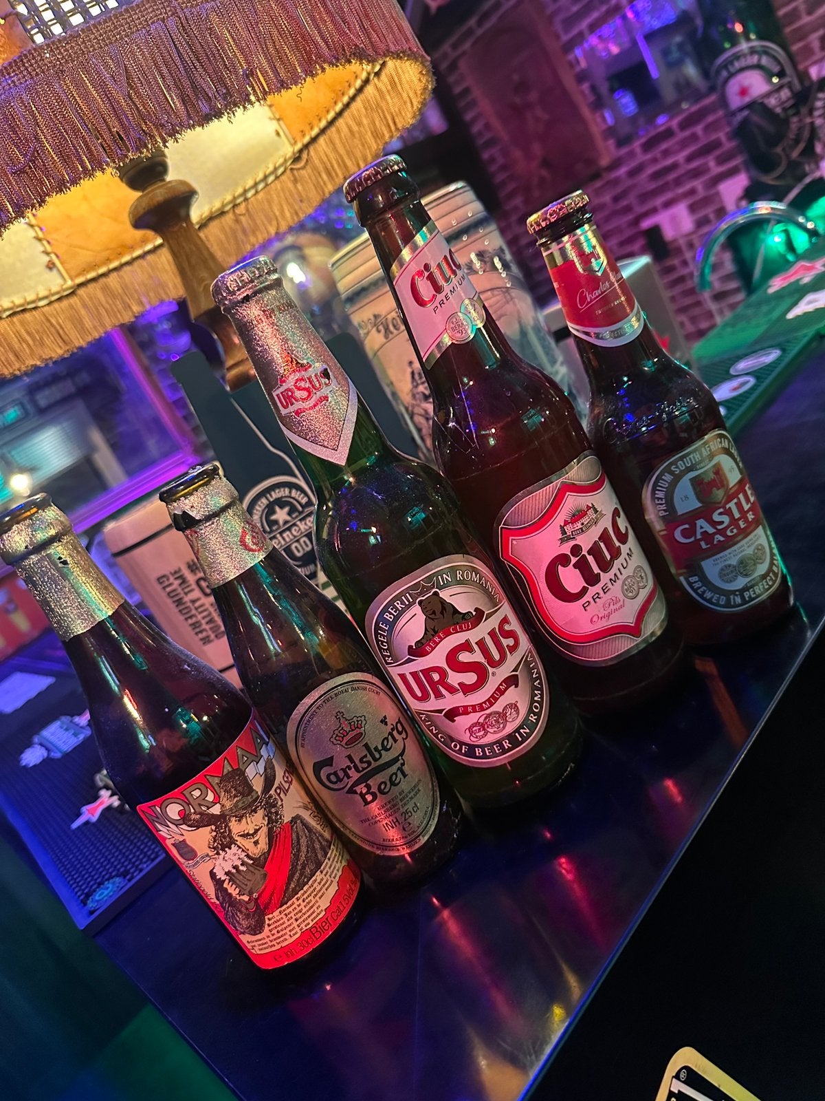 Oude biertjes voor de verzamelaar of mancave, Verzamelen, Biermerken, Ophalen, Gebruikt, Overige merken