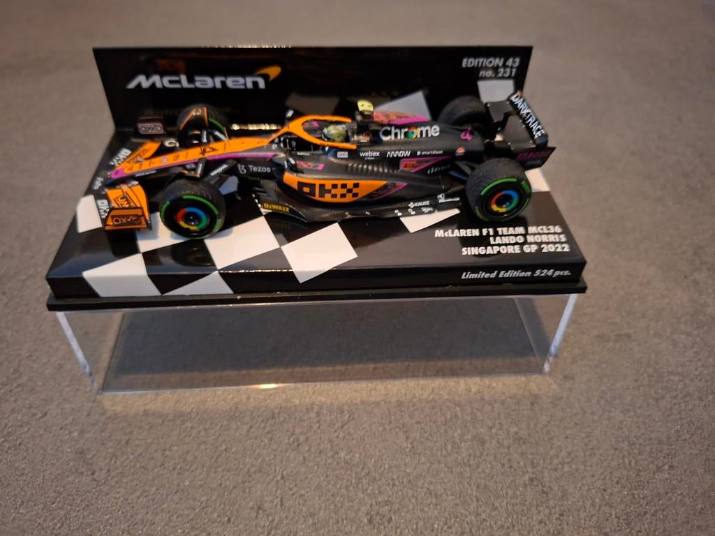 Minichamps Lando Norris McLaren Singapore GP 2022 1:43, Hobby en Vrije tijd, Modelauto's | 1:43, Ophalen of Verzenden, Nieuw, Auto