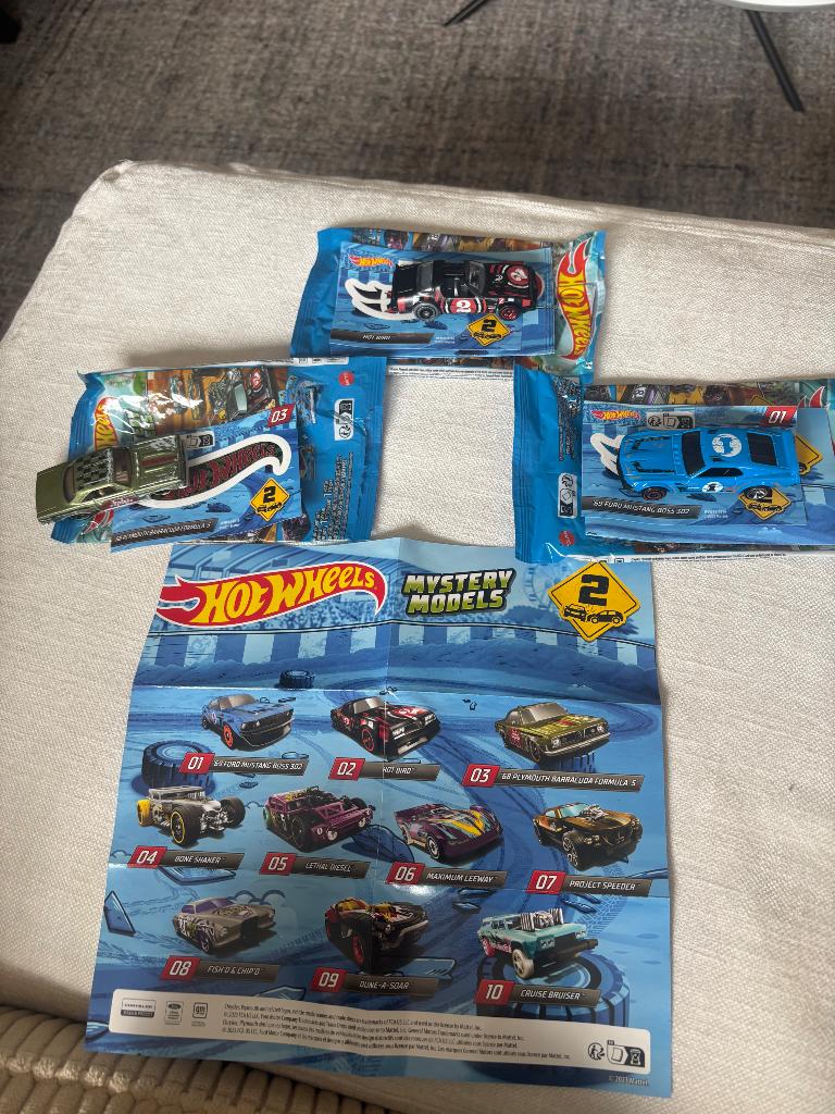 Hot wheels complete top 3 mystery models, Ophalen of Verzenden, Zo goed als nieuw