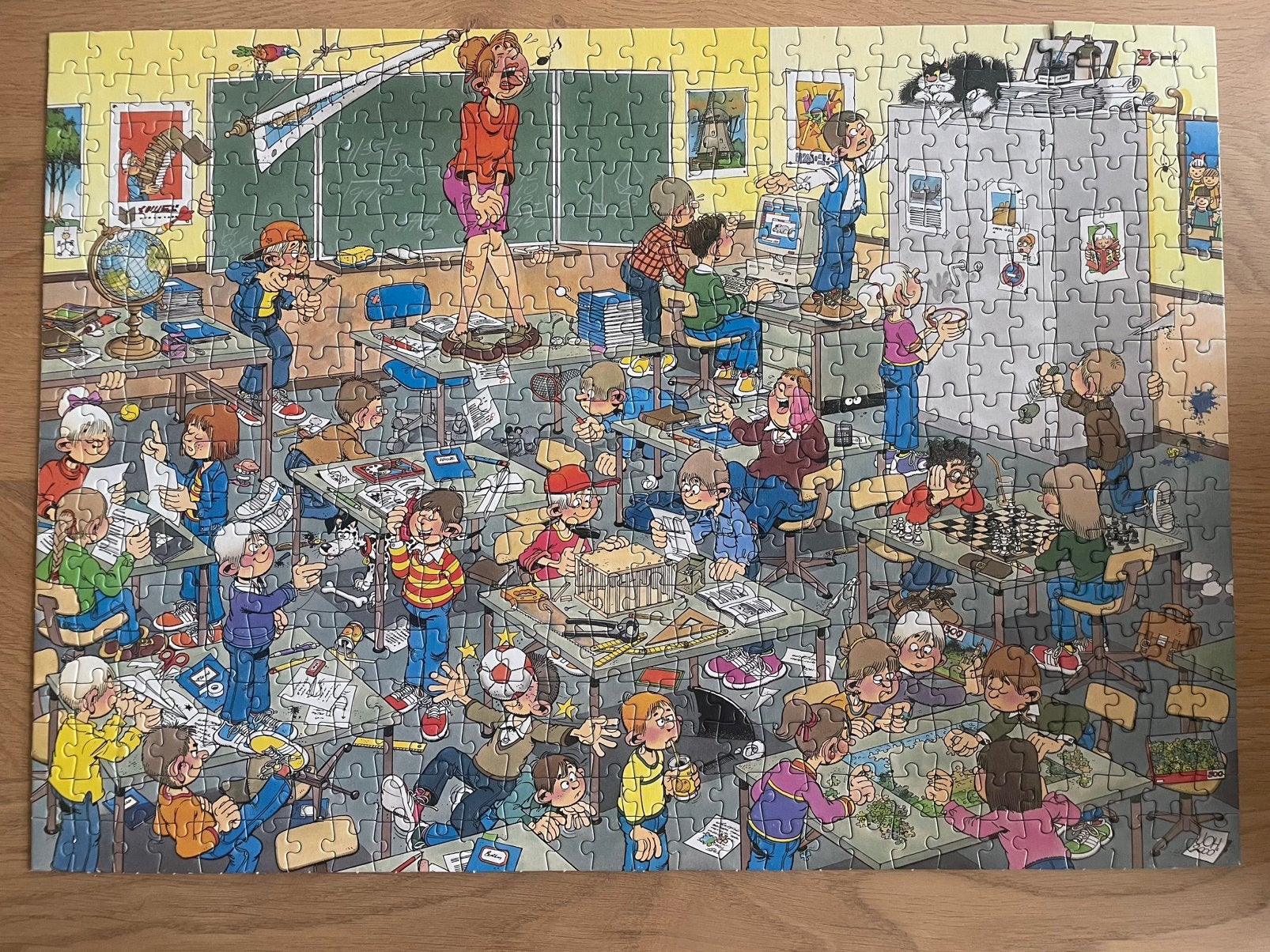 Jan van haasteren puzzle vang de muis, Ophalen, 500 t/m 1500 stukjes, Zo goed als nieuw