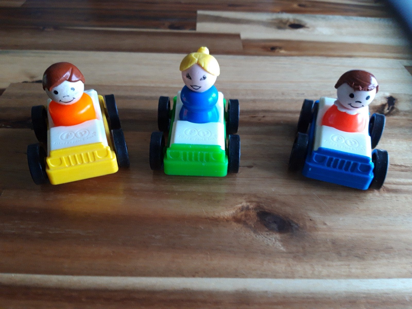Vintage Fisher-Price auto met Fisher-Price poppetjes, Ophalen, Gebruikt, Auto of Voertuig