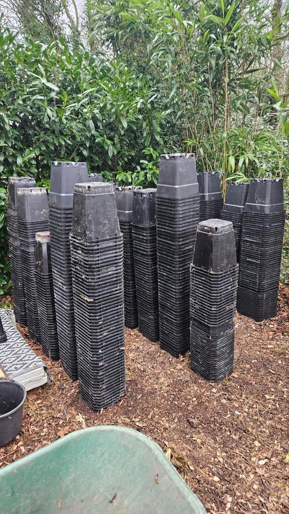 11 en 14 liter kweekpotten kweekbakken bomen struiken, Ophalen, Kunststof, Gebruikt, Rond