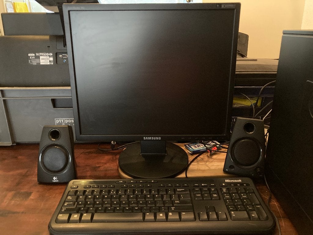 Randapparatuur HP Pro 3010 MicroTower PC DeskTop 2010, Ophalen of Verzenden, Gebruikt