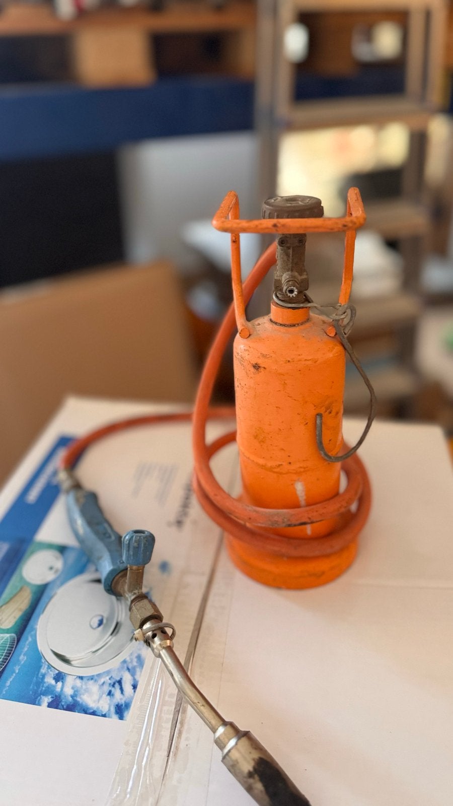Loodgieter gasfles met brander en slang, Ophalen of Verzenden, Gebruikt, Overige typen, Overige merken