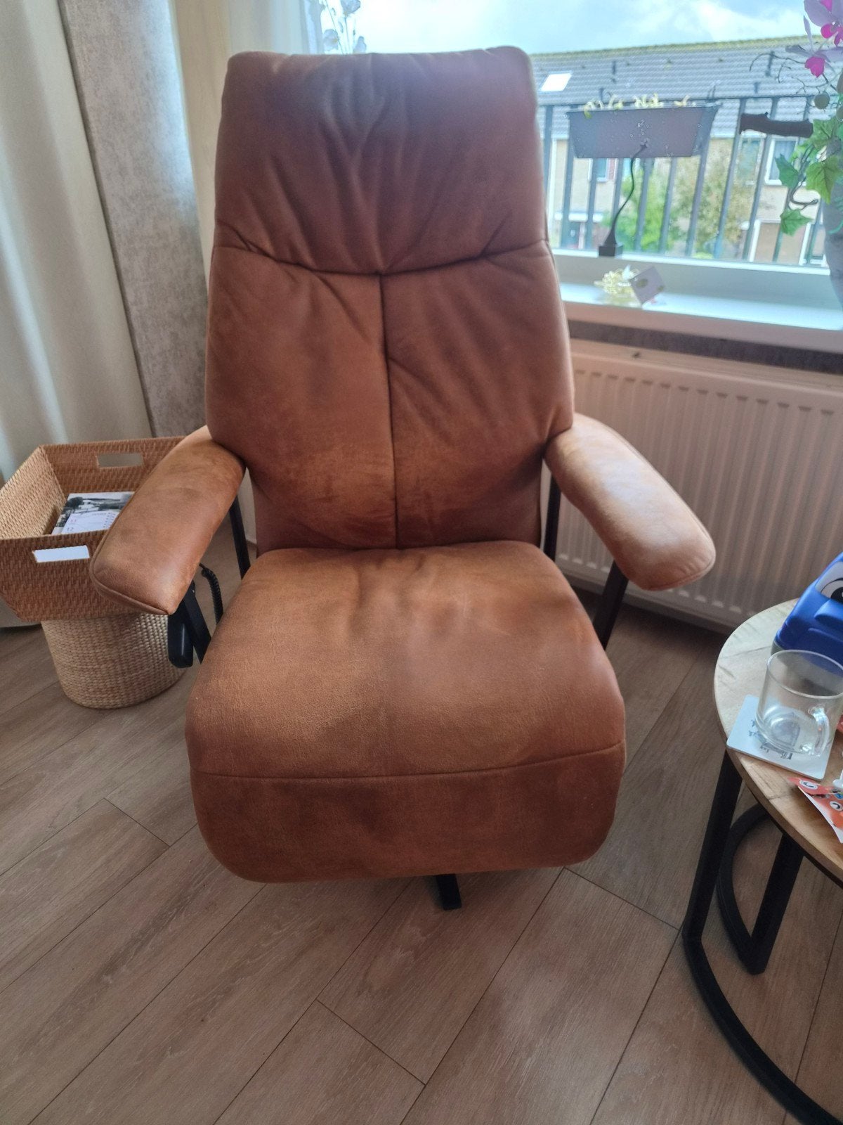 Comfortabele sta op relaxfauteuil - Zo goed als nieuw., Ophalen, 75 tot 100 cm, Zo goed als nieuw, Stof