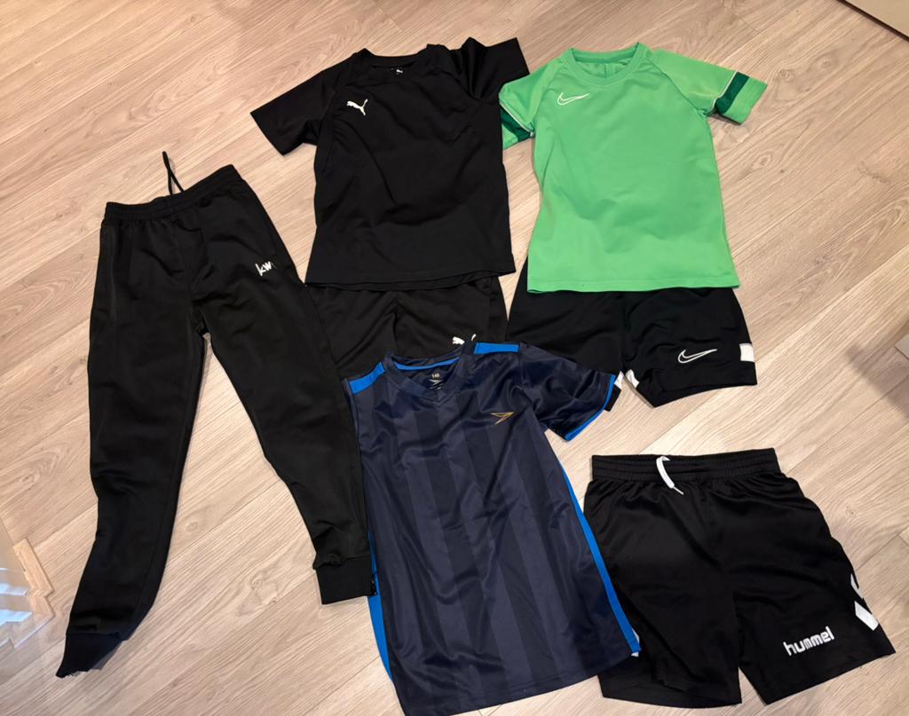 Diverse sport tenues maat 140, Kinderen en Baby's, Kinderkleding | Maat 140, Ophalen of Verzenden, Zo goed als nieuw, Jongen of Meisje