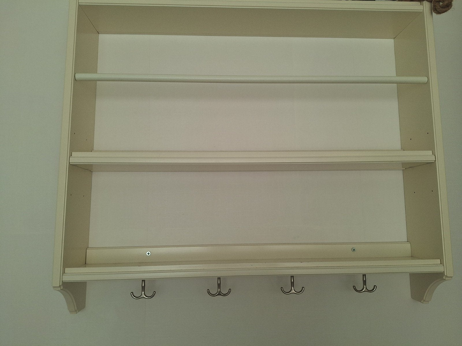 Wandrek wit, met hangers, Ophalen, Zo goed als nieuw