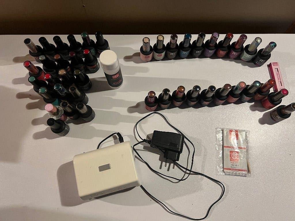 Pink Gellac complete set heel veel kleurtjes, Sieraden, Tassen en Uiterlijk, Overige kleuren, Verzenden, Zo goed als nieuw, Handen en Nagels