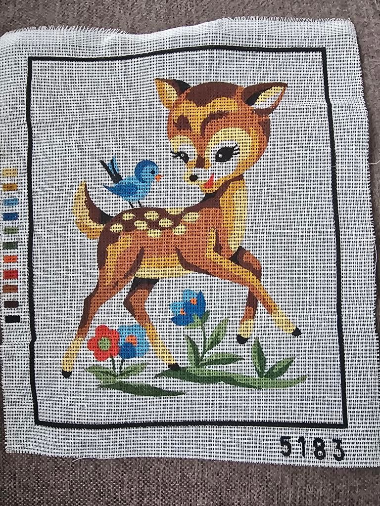 Borduurwerk Bambi met vogeltje - nr. 5183, Ophalen of Verzenden, Nieuw, Handborduren, Overige typen