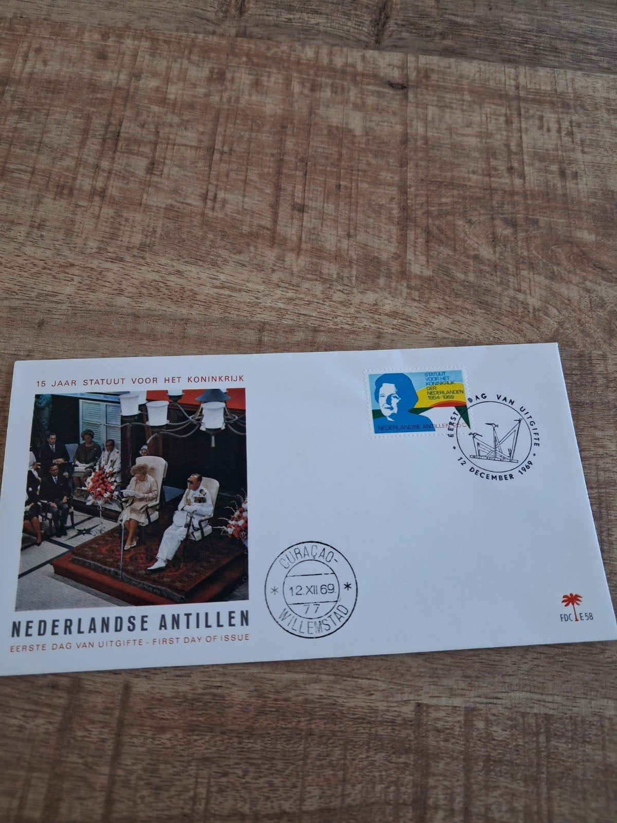 FDC Nederlandse Antillen 1969 - 15 Jaar Statuut, Ophalen of Verzenden, Zo goed als nieuw, Nederland, Kaart, Foto of Prent