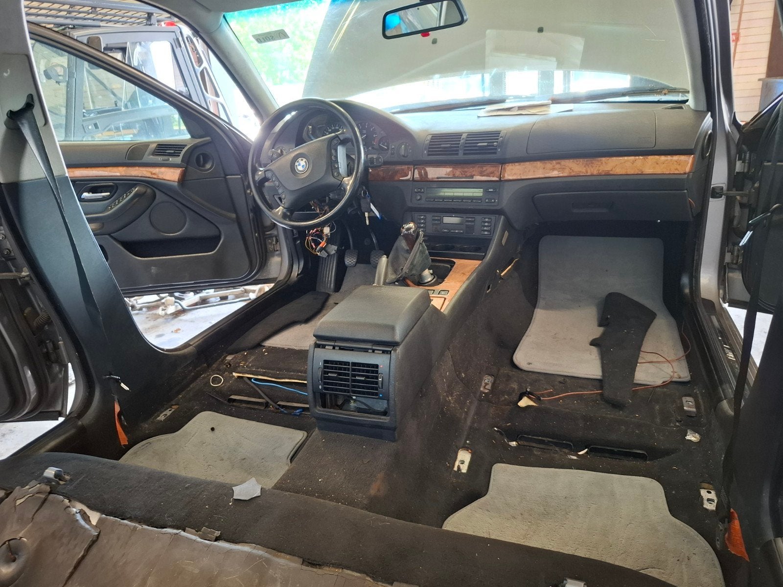 E39 sedan vloer mat, Auto-onderdelen, Carrosserie en Plaatwerk, Ophalen of Verzenden, Nieuw, Achter, Bumper