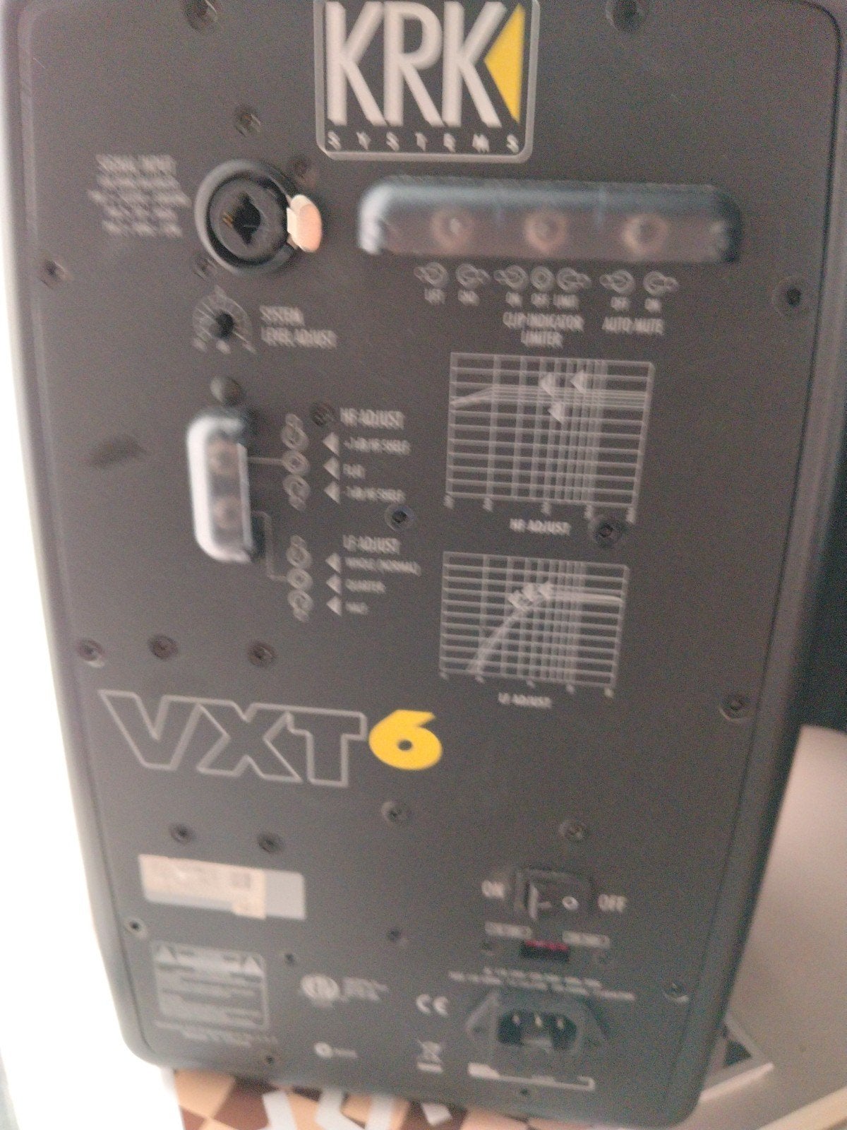 KRK VXT6 Studiomonitor - Zo goed als nieuw