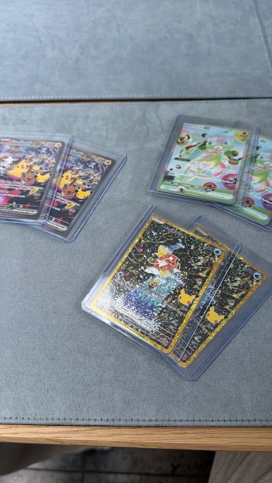 Pokémon Kaarten: Pikachu, Mew, Magikarp - Celebrations, Ophalen of Verzenden, Zo goed als nieuw, Losse kaart