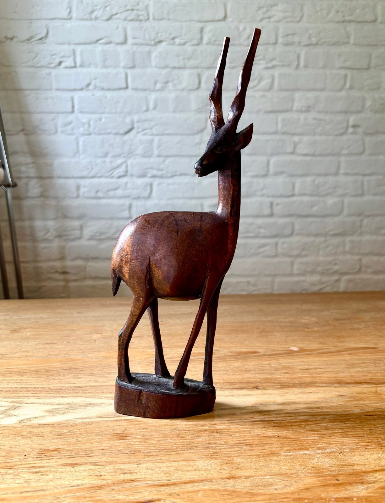 Vintage Teakhouten Antilope Beeld, Handgesneden, Zuid-Afrika, Ophalen of Verzenden