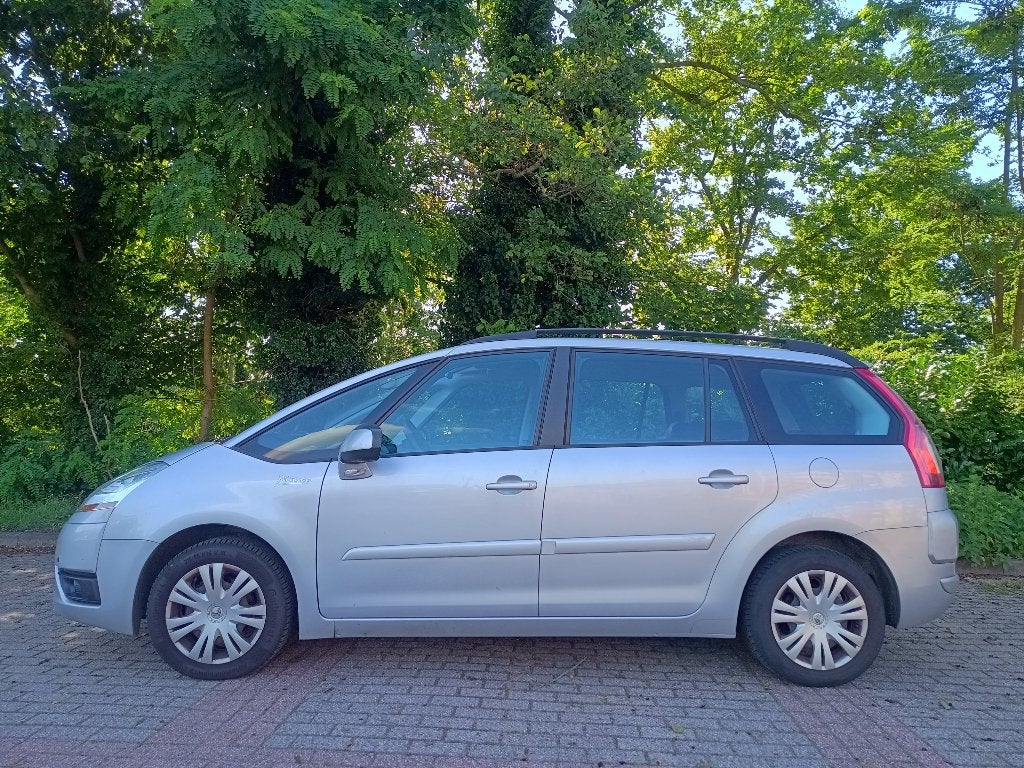 Citroën C4 (Grand) Picasso 1.8 16V 2006 Grijs 7p. + Trekhaak, Auto's, Citroën, 125 pk, Zwart, 4 cilinders, 1749 cc