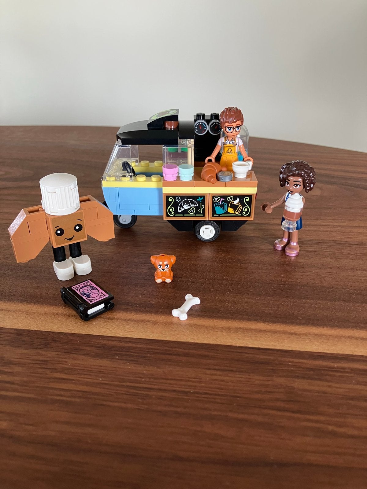 LEGO Friends mobiele koffiewagen foodtruck 42606, Ophalen of Verzenden, Zo goed als nieuw, Overige merken