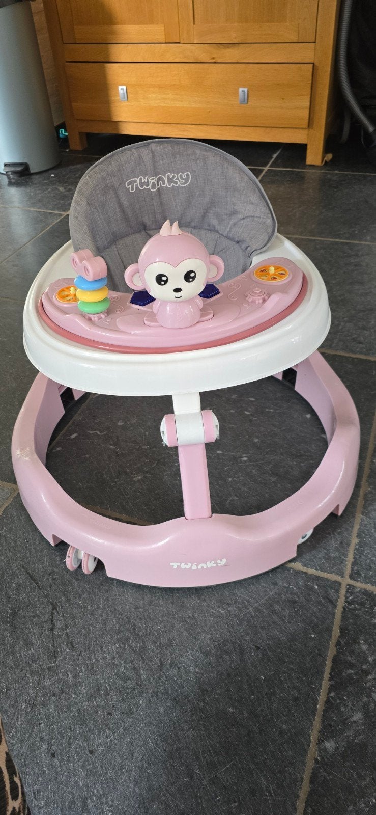Roze Twinky Babywalker met Speelblad - Geluid defect, Kinderen en Baby's, Ophalen, Gebruikt, Overige typen, Met wieltjes