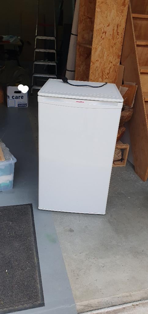 Koelkast, Witgoed en Apparatuur, Koelkasten en IJskasten, 75 tot 100 liter, Zo goed als nieuw, 45 tot 60 cm, Met vriesvak