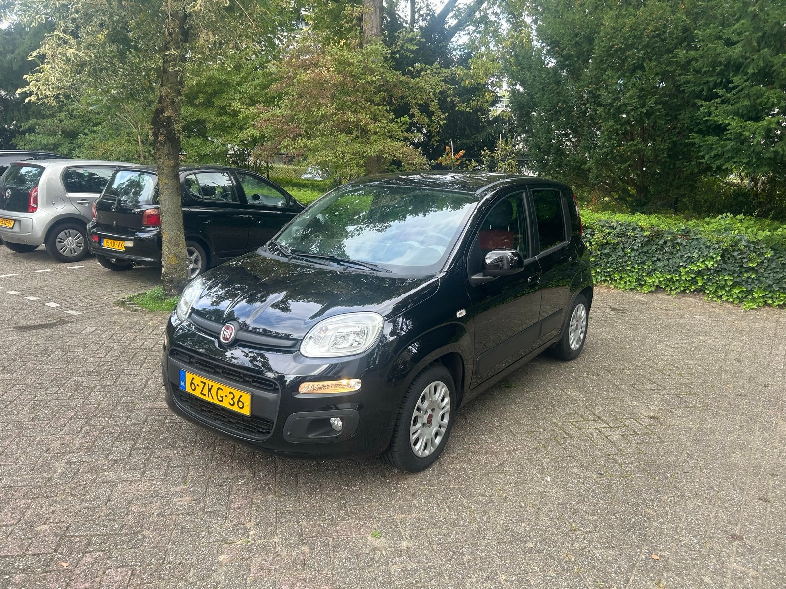 Fiat Panda 0.9 Twinair 44KW 2015 Zwart, Auto's, Voorwielaandrijving, 31 €/maand, Panda, Zwart