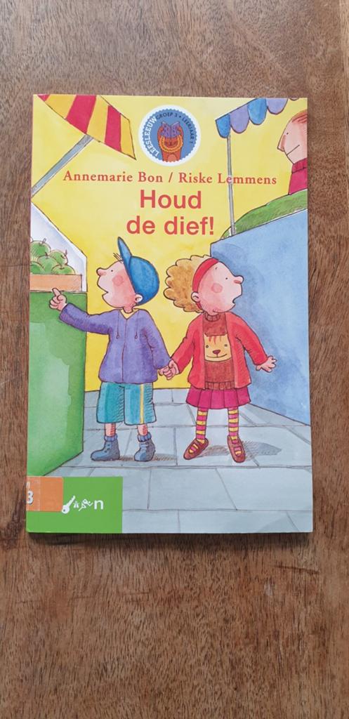 Z.g.a.n. Houd de dief! - Annemarie Bon / Riske Lemmens, Ophalen of Verzenden, Zo goed als nieuw, Annemarie Bon / Riske Lemmens