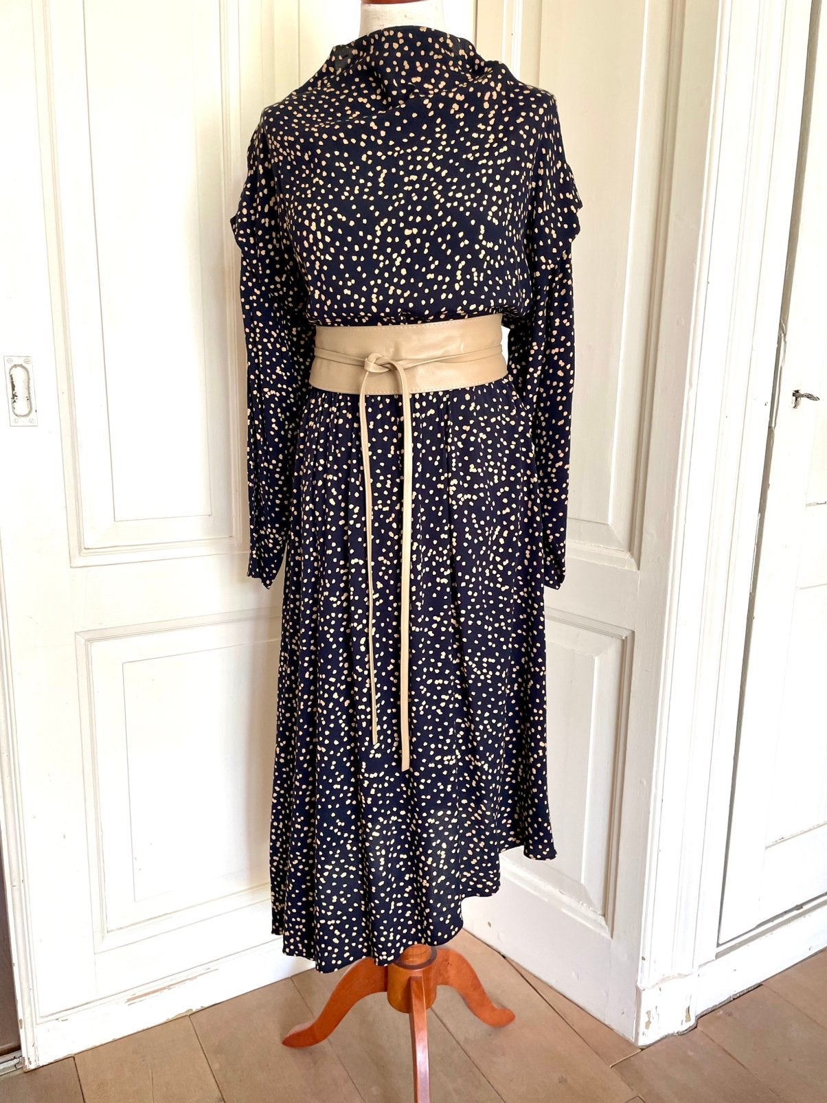 Jurk van other stories  maat 40, Kleding | Dames, Maat 38/40 (M), Blauw, Nieuw, Ophalen of Verzenden
