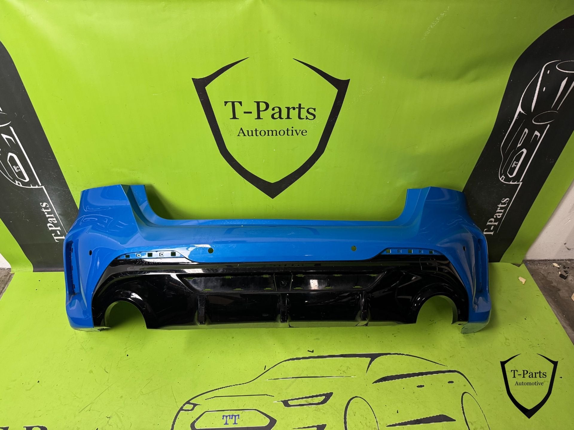 bmw 1 serie F40 achterbumoer bumper M PAKKET, Petuelring 130
80788  Munich, DE, Gebruikt, Info@bmw.de, Ophalen of Verzenden