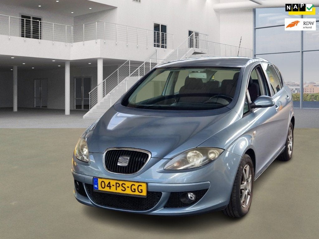 Seat Toledo 2.0 FSI Stylance AIRCO CRUISE PDC, Voorwielaandrijving, 1374 kg, 730 kg, Gebruikt