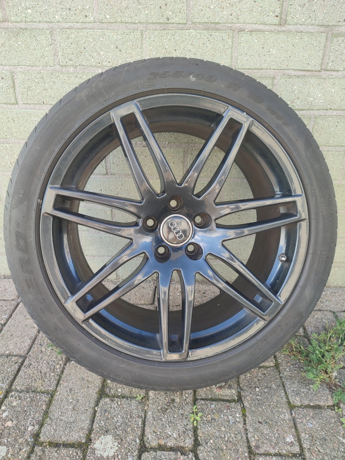 Originele Audi RS Velgen 19 inch met Pirelli Zomerbanden, Auto-onderdelen, Gebruikt, 255 mm, Banden en Velgen, Personenwagen