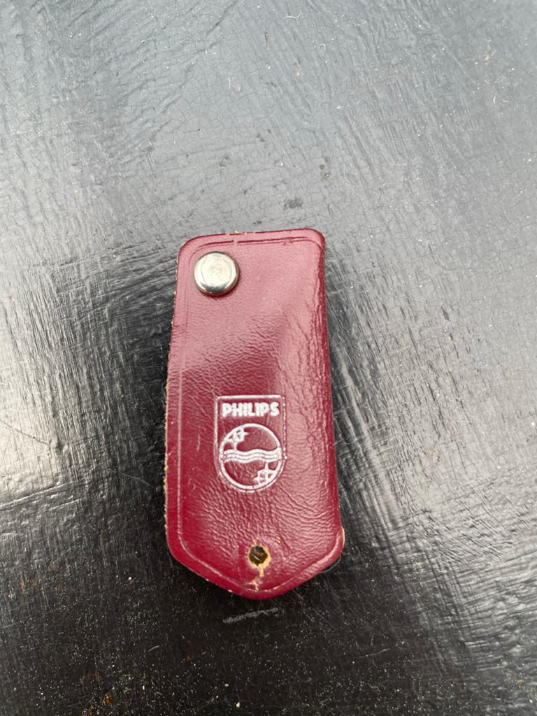 Vintage Philips sleuteletui - Rood leer, Ophalen of Verzenden, Zo goed als nieuw, Gebruiksvoorwerp
