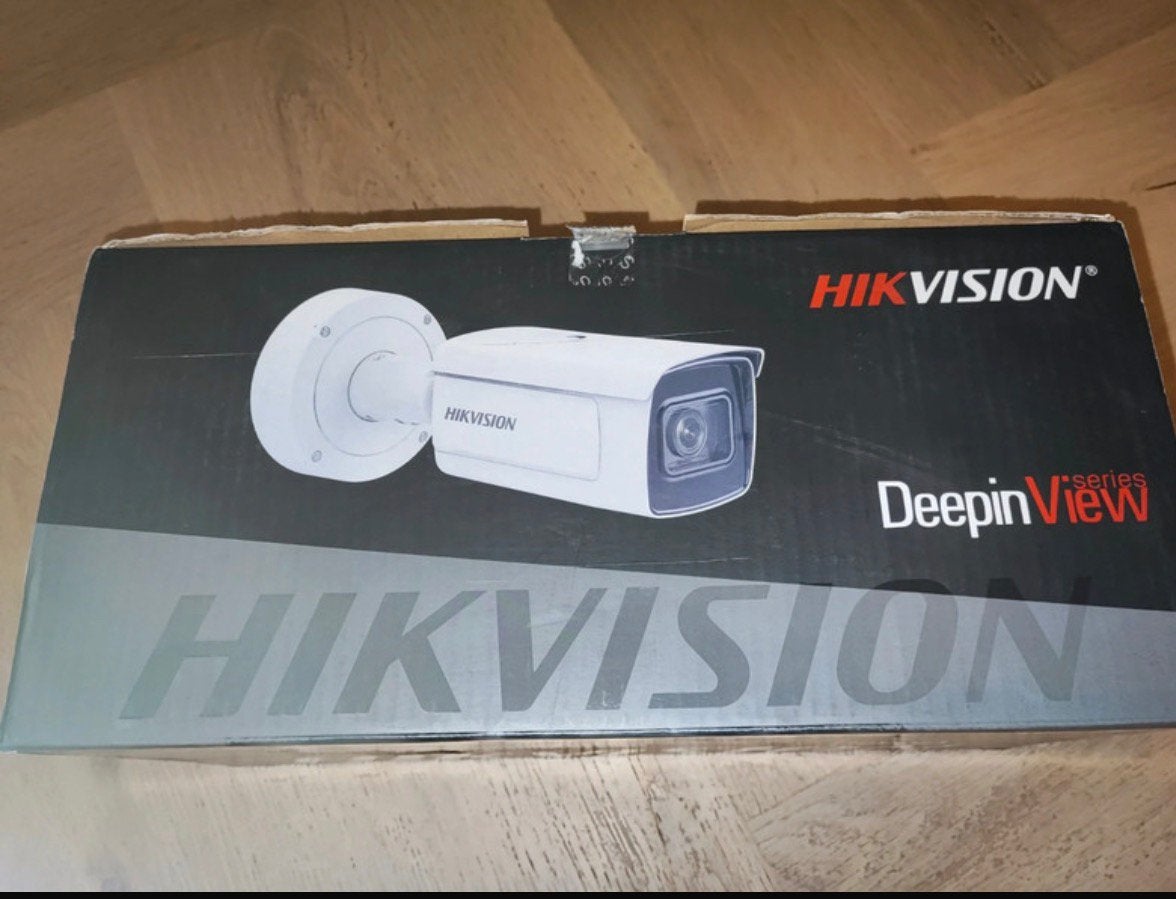 Hikvision DeepinView DS-2CD7A26G0/P-IZHSY 2.8-12MM, Ophalen, Nieuw, Buitencamera