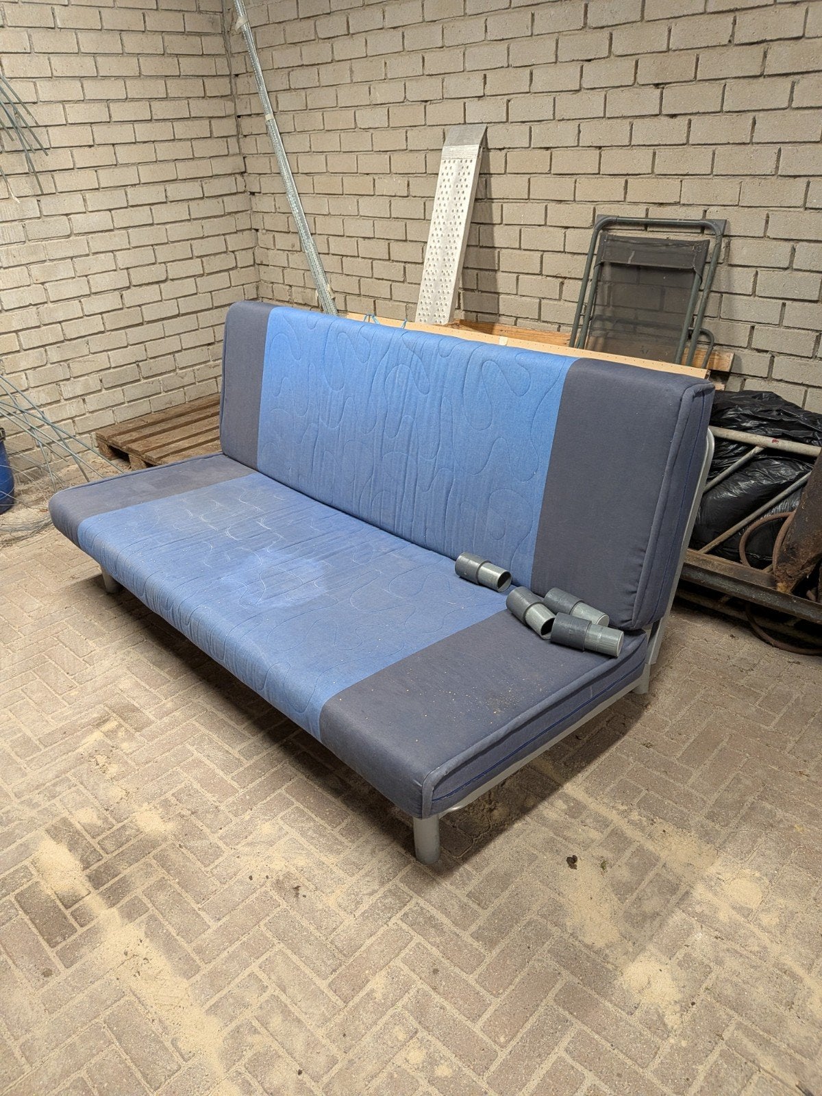 Ikea Beddinge slaapbank met zelfgemaakte verhogers, Huis en Inrichting, Slaapkamer | Slaapbanken, Ophalen, Gebruikt, Tweepersoons