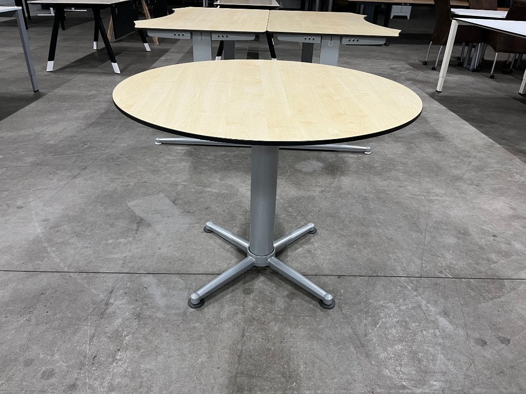 Aspa ronde vergadertafel 100cm - Ahorn/Zilvergrijs, Huis en Inrichting, Bureaus, Ophalen of Verzenden, Demontabel, Gebruikt