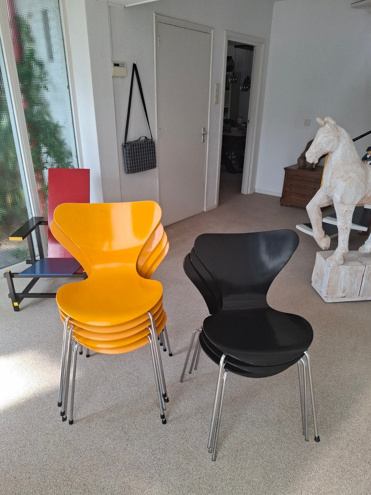 Acht vlinderstoelen Fritz Hansen, door Arne Jacobsen., Ophalen, Gebruikt, Overige kleuren, Vijf, Zes of meer stoelen