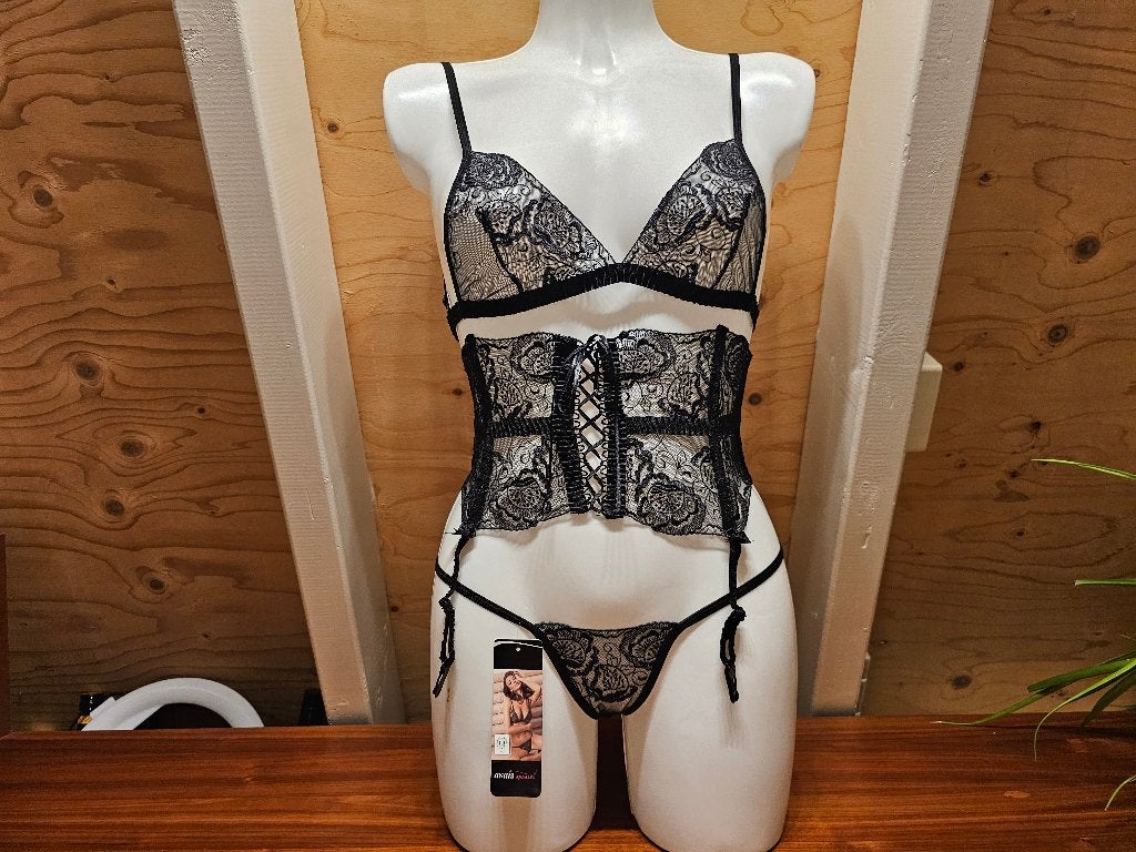 Anais Apparel set met jarretelgordel M / 38, Ophalen of Verzenden, Zwart