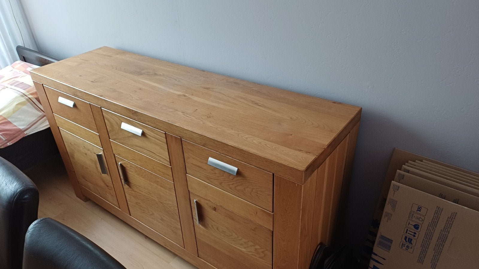 Mooi stevig dressoir, moet weg voor 20 augustus, Ophalen, Met deur(en), 150 tot 200 cm, Zo goed als nieuw